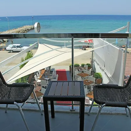 Coezel Sare Hotel 3*