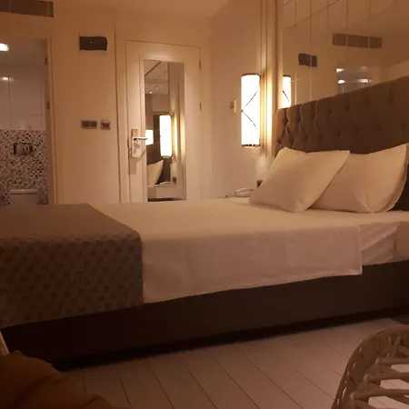 מלון Coezel Sare Guzelcamlı