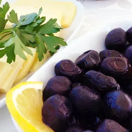 Coezel Sare מלון Guzelcamlı