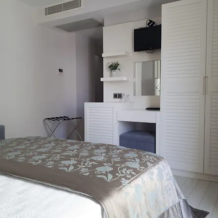 çözel Sare 3*
