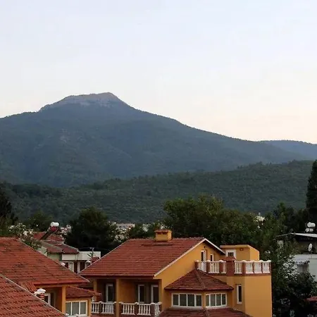 מלון Coezel Sare 3*