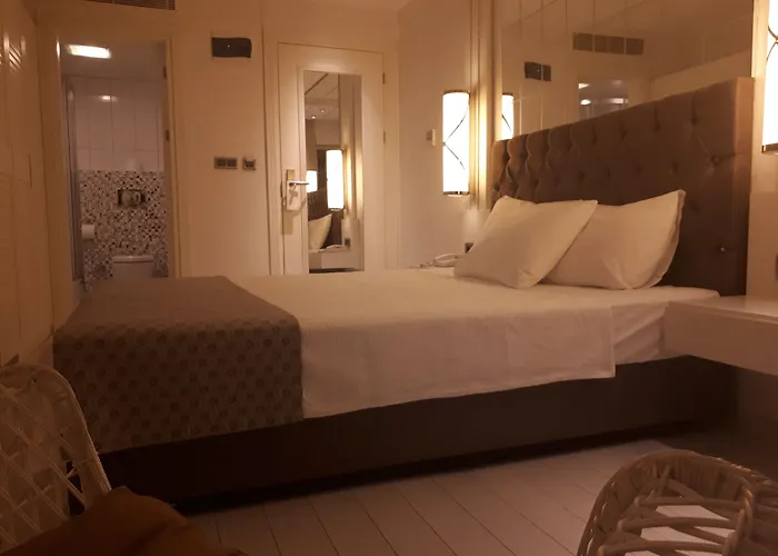 호텔 Coezel Sare Guzelcamlı