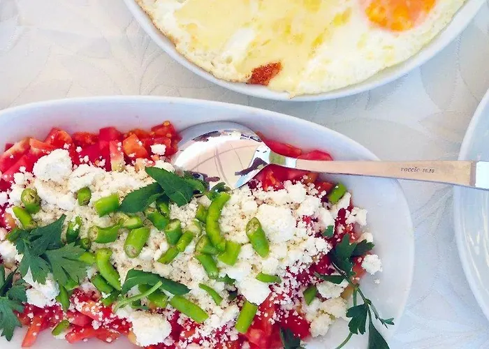 호텔 Coezel Sare 3*