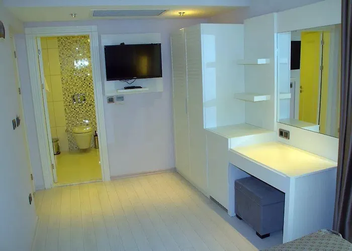 Coezel Sare Гюзельчамли