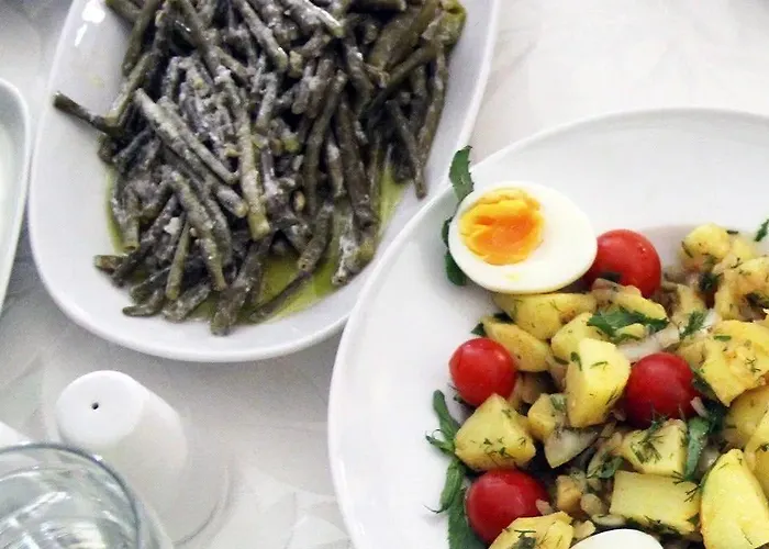 Отель Coezel Sare 3*