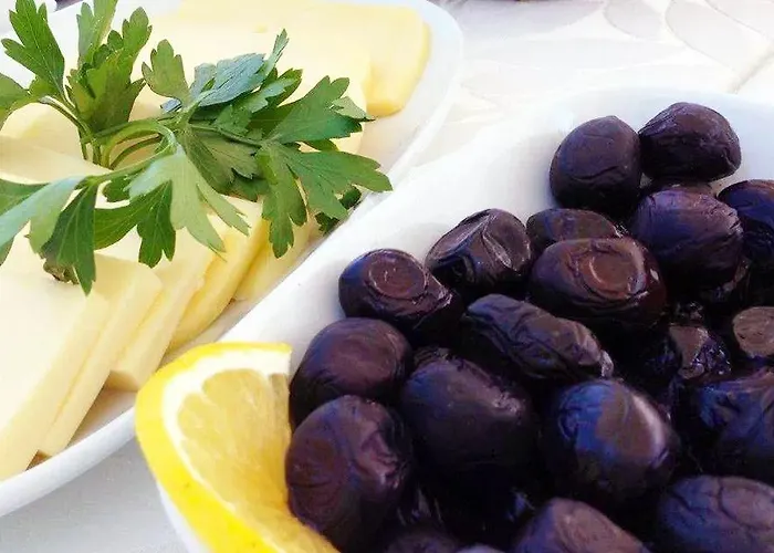 Coezel Sare Отель Гюзельчамли